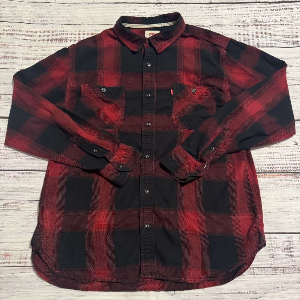 Levi Shirt Button Down Standard Fit Pockets Red Men's Size‎ Large